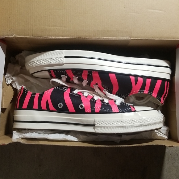 NIB authentic CONVERSE ARCHIVE PRINT CHUCK 70 OX BLACK/RACER/PINK/EGRET - Picture 8 of 11